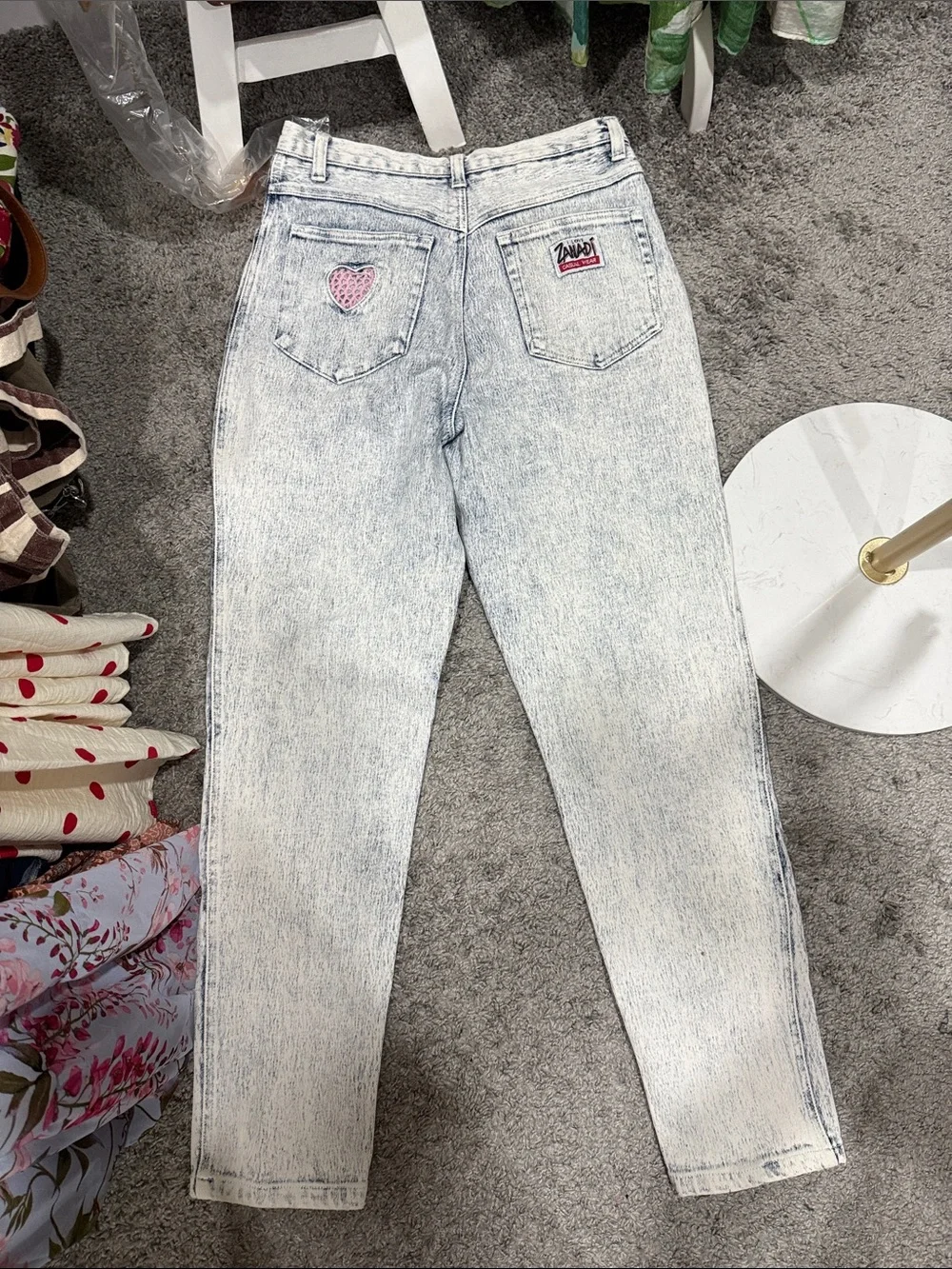 Vintage Zanadi Light Wash Women’s Jeans with Pink Heart crochet 13/14 denim